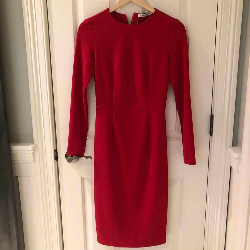 HOST PICK🛍5th & Mercer Long Sleeve Red Dress